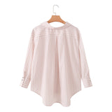 Women's breasted swallowtail style long sleeved striped shirt